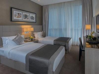 Hotel Tryp By Wyndham Center 4*
