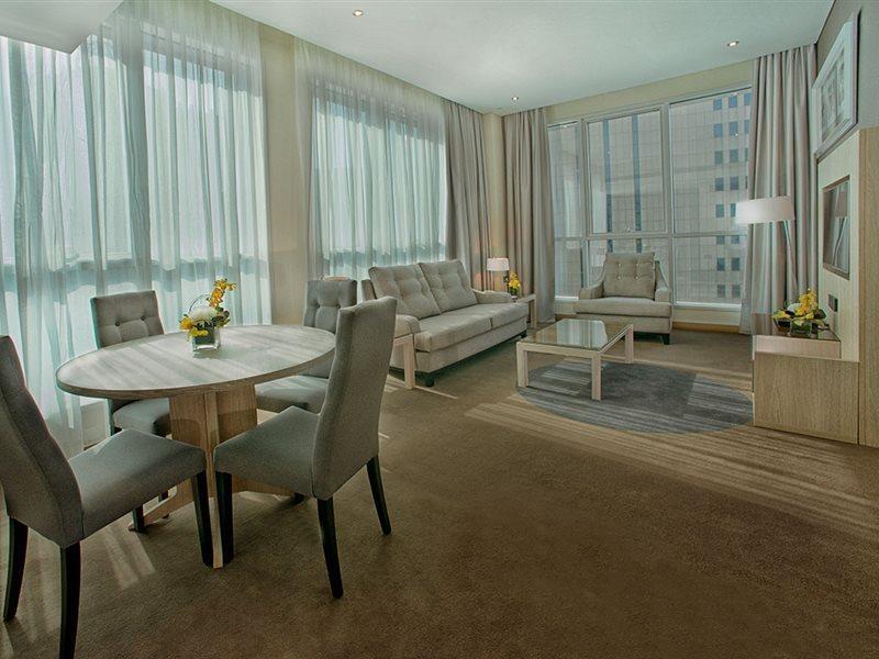 Hotel Tryp By Wyndham Center 4*