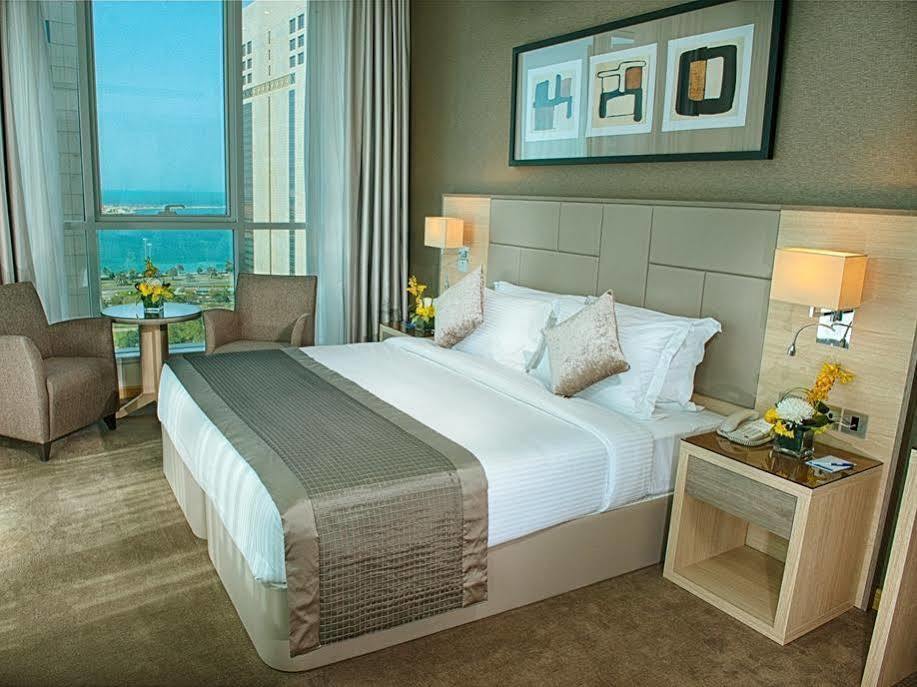 Tryp By Wyndham Center Hotel 4*